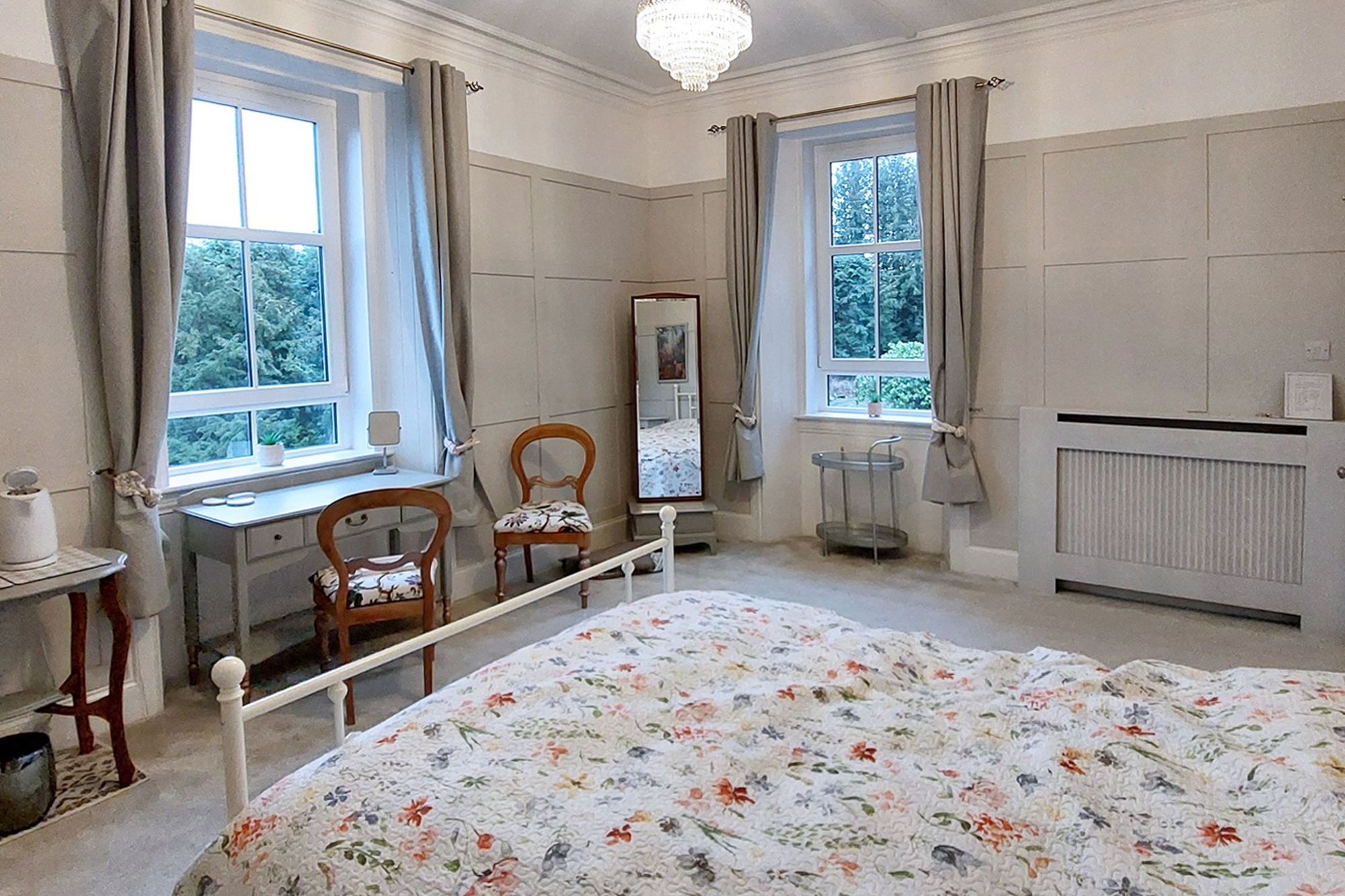gardenRm_bedroom1