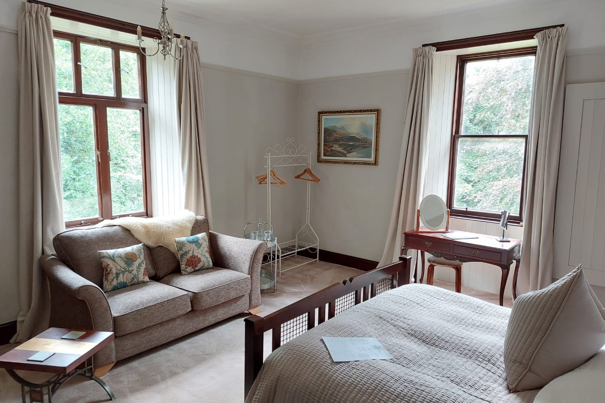 isla_bedroom1